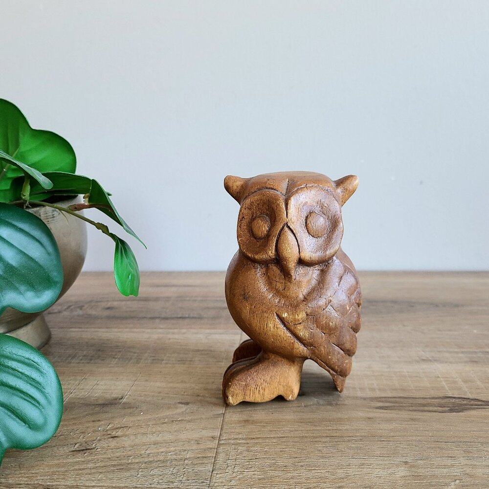 Vintage mid century Scandinavian wooden Owl figurine/whistler. 5'' tall.